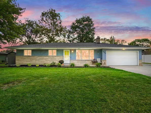 7214 Penrose Dr, Fort Wayne, IN 46835