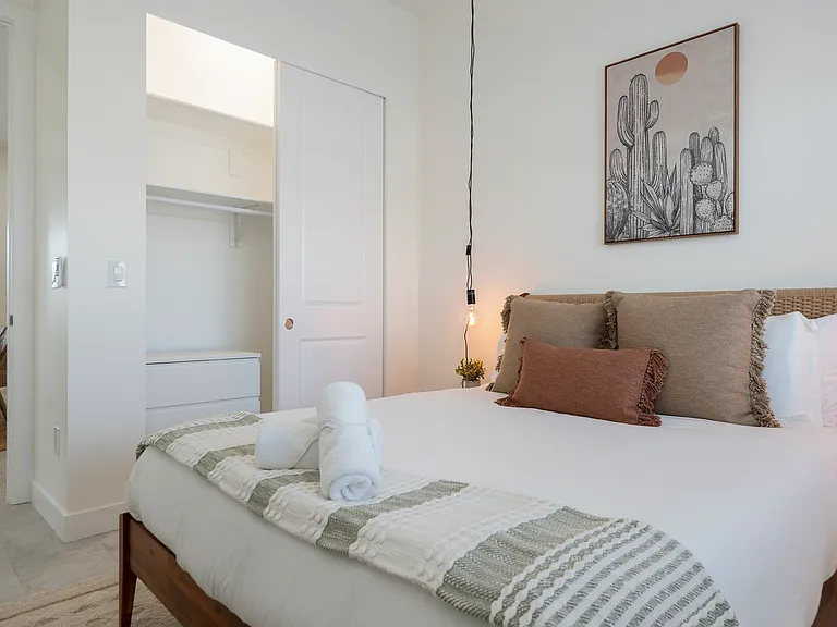 5049 E Shaw Butte Dr — Photo 20