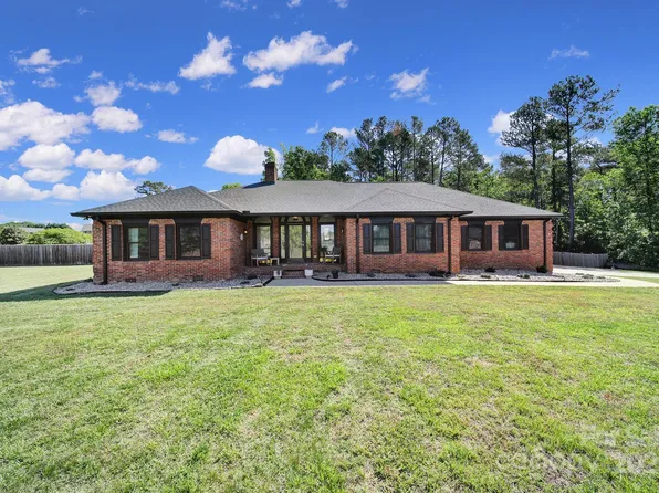 3270 Kings Row Dr, Rock Hill, SC 29732