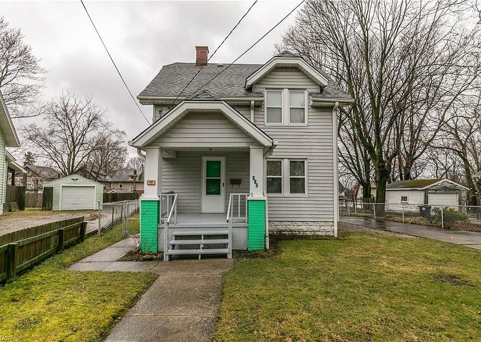 1st image of 618 Hallie Ave