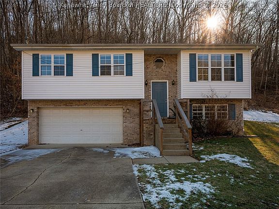 3rd image of 2989 Scary Creek Rd