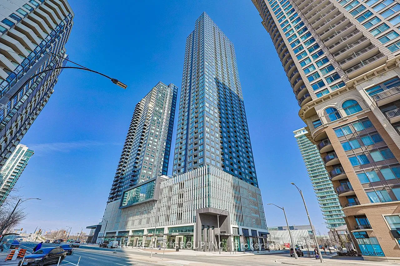 Stak36 Condos — Photo 1