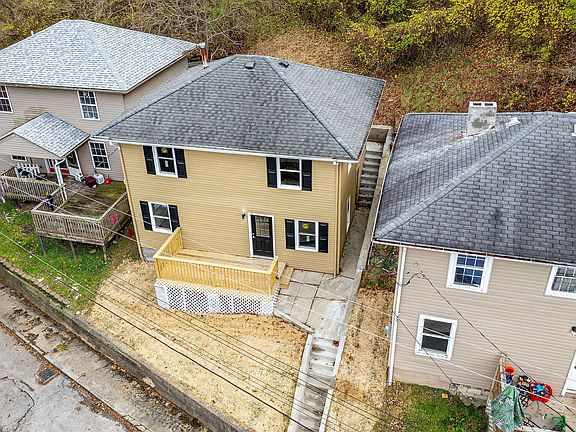 2nd image of 636 Brooklyn Ave