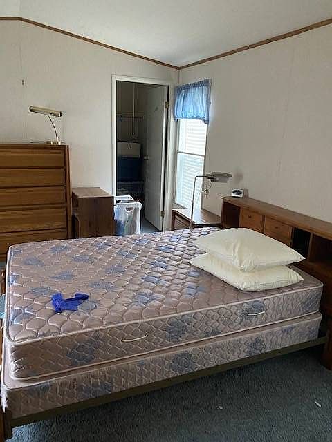 2nd image of 20140 NE Sandy Blvd Unit 21