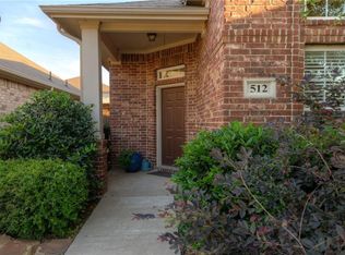 512 Liberty Way, Lake Dallas, TX 75065