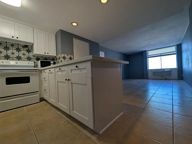 7520 Hornwood Dr #402 — Photo 13