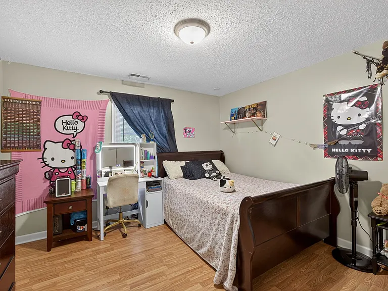 640 Summerest Ct — Photo 24