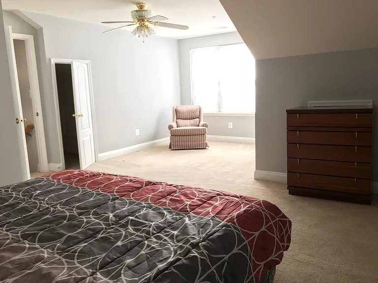 Capstone Cir — Photo 6
