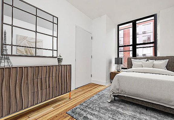 3rd image of 6 E 2nd St Unit 3
