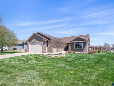 3426 S Alpine Ave, Sioux Falls, SD, 57110