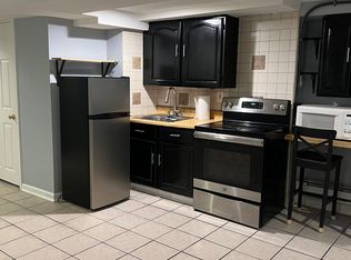 5411 Arlington St #3, Philadelphia, PA 19131