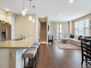102 Neptune, Irvine, CA 92618
