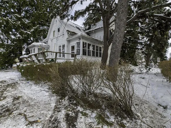 204 North Queen Street, Whitewater, WI 53190