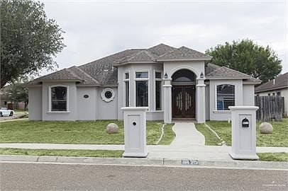 1st image of 3420 Dianthus Ave