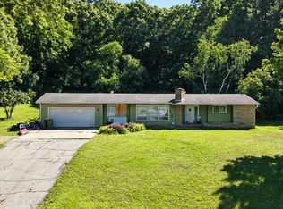 809 N Holmen Dr, Holmen, WI 54636