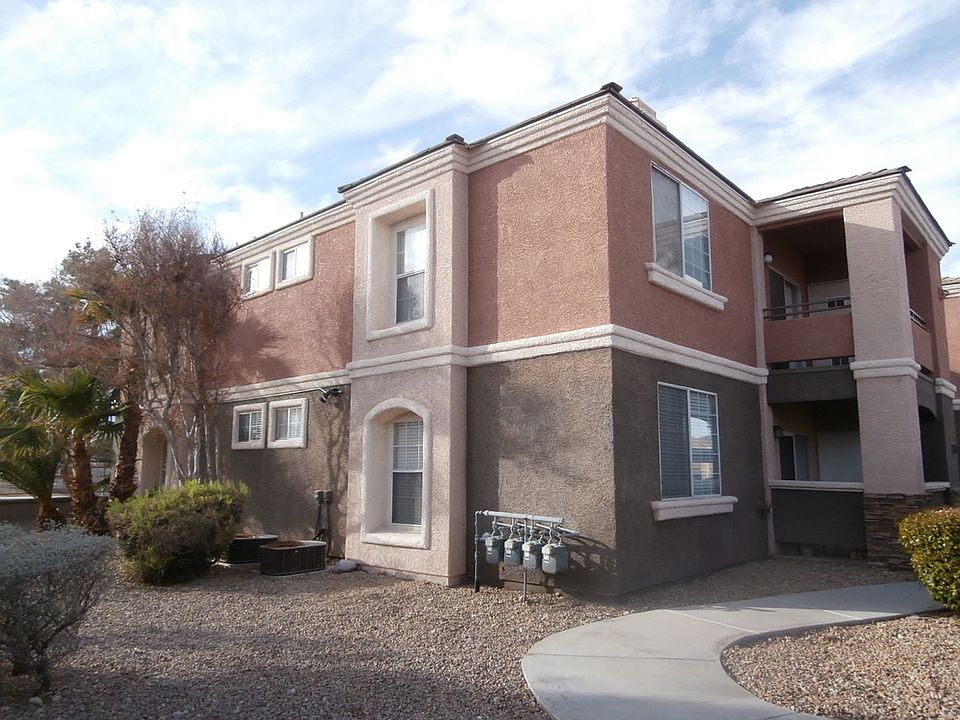 1st image of 1501 Blackcombe St Unit 201