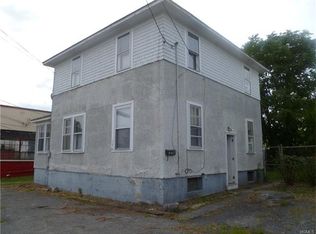 176 S Robinson Ave, Newburgh, NY 12550