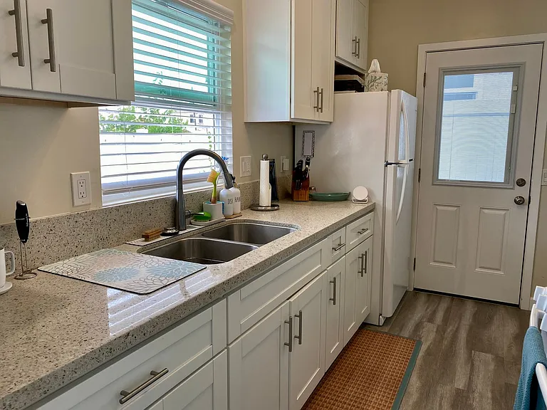 4832 Pescadero Ave — Photo 26