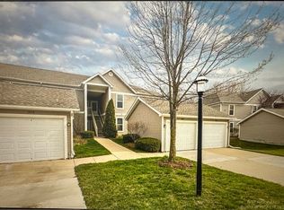 1422 Fox Pointe Cir, Ann Arbor, MI 48108