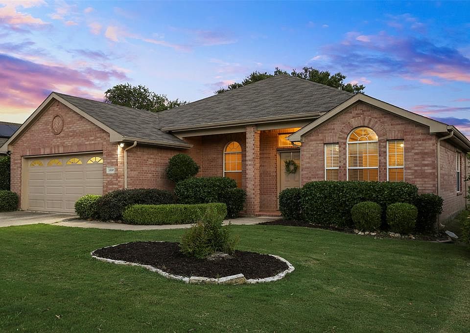 1st image of 5550 Canyon Lands Dr