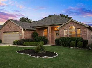 5550 Canyon Lands Dr, Fort Worth, TX 76137