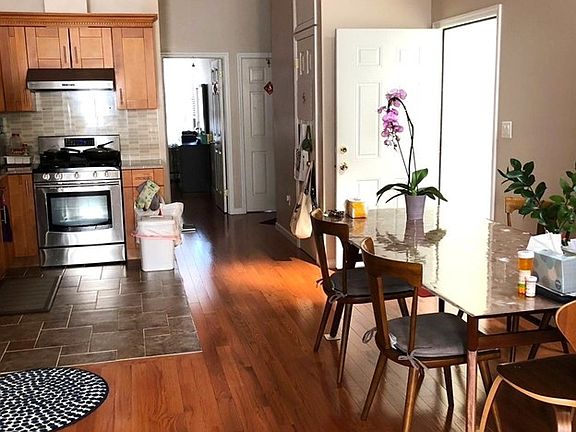 4th image of 264 Prospect Park W Floor 2