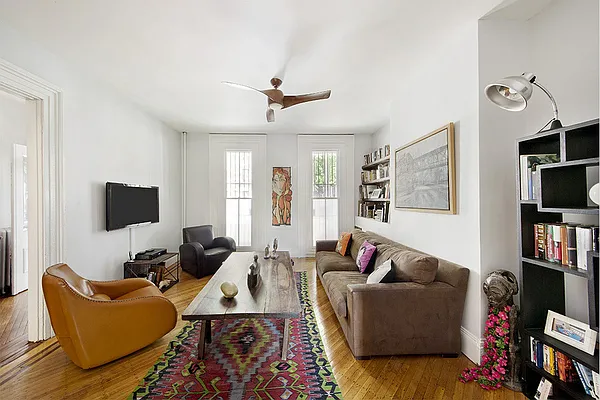 Rented by Stribling | media 31