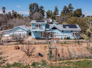 30090 Briggs Rd, Agua Dulce, CA 91390