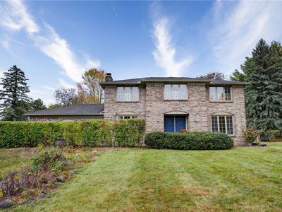 2 Foxpointe Cir, Fairport, NY, 14450