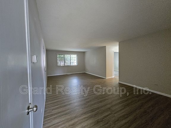 2nd image of 587 Anita Ave APT 1N