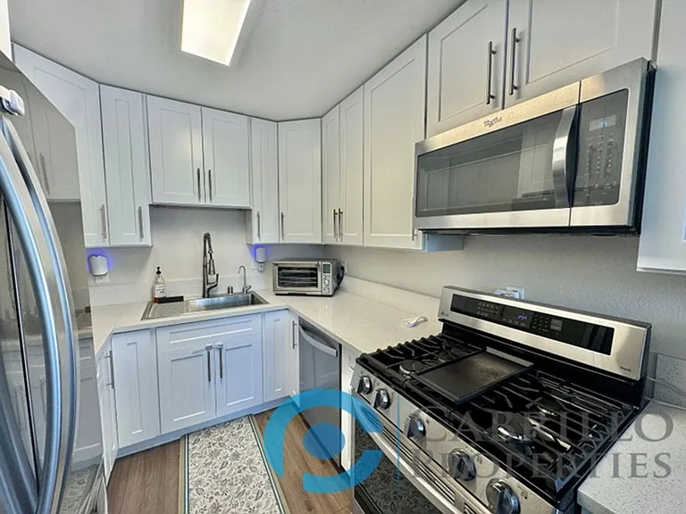 3715 Beta St — Photo 4