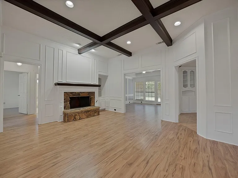 4316 Hartford Dr — Photo 19