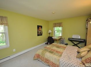 74 Hillside Rd, Chester, NJ 07930