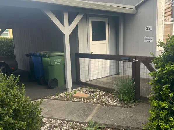 33 chestnut Court, Rohnert Park, CA 94928