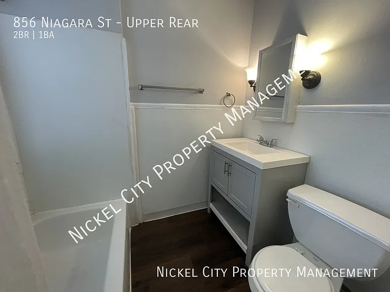 856 Niagara St #UPPER REAR — Photo 6