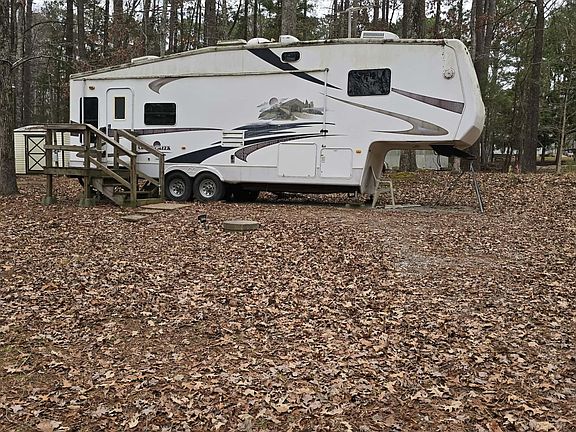 3rd image of 113 Red Wing Dr #1511