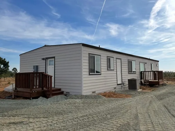 27583 N Mackville Rd, Clements, CA 95227
