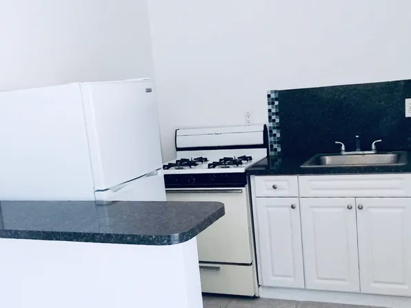 (undisclosed Address), Hollywood, FL 33020