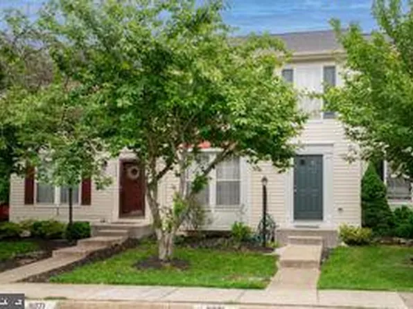 9071 Falcon Glen Ct, Bristow, VA 20136