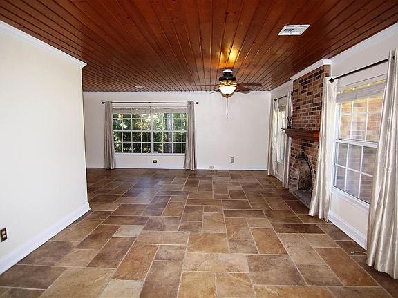 3rd image of 12545 Ophelia Dr