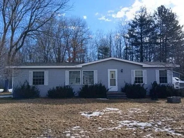 N1796 S N3 Dr, Menominee, MI 49858