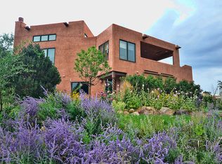 880 Oxford Ln, Colorado Springs, CO 80905