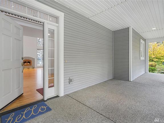5th image of 3441 E Camano Dr