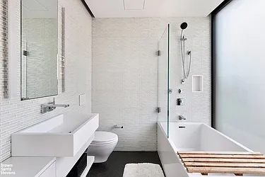 Rented by Brown Harris Stevens