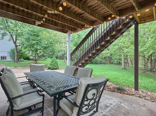 6126 Stone Wolfe Dr, Glen Carbon, IL 62034