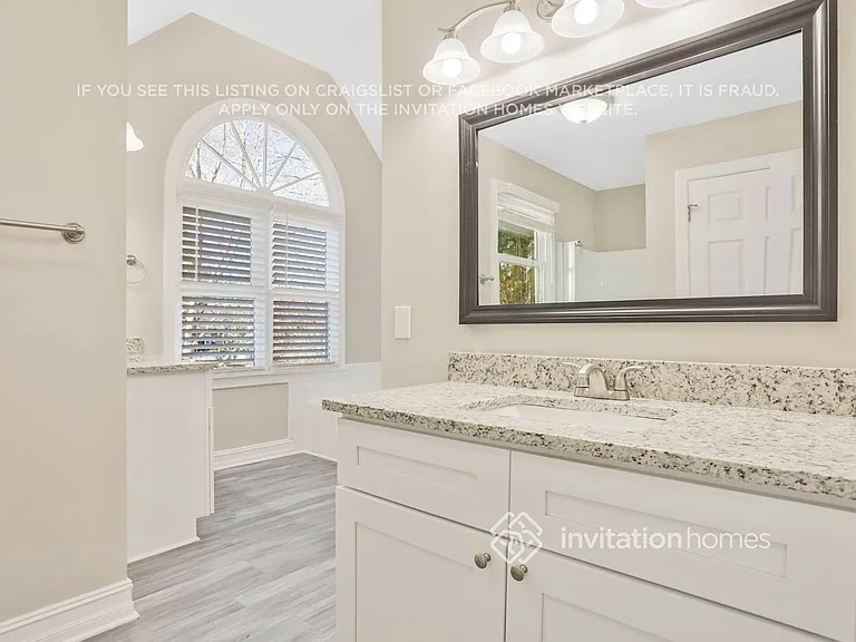 6015 Holland Dr — Photo 27