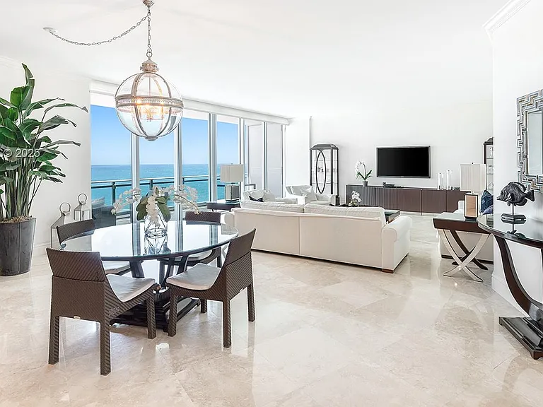 10295 Collins Ave #803 — Photo 3