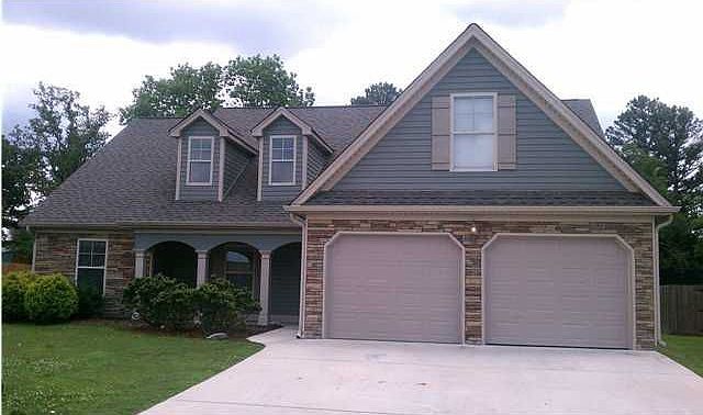 1st image of 111 Oakwood Place Dr