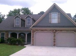 111 Oakwood Place Dr, Rossville, GA 30741