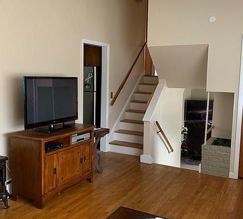 5th image of 19 Bellevue Ave